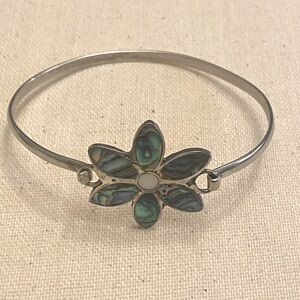 Alpaca Abalone shell flower hook on bracelet